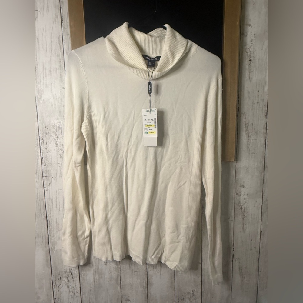 NWT Vintage Motive Women’s Mock Turtleneck Cream long sleeve shirt 305
